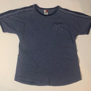 Youth size 6 Tommy Hilfiger t-shirt